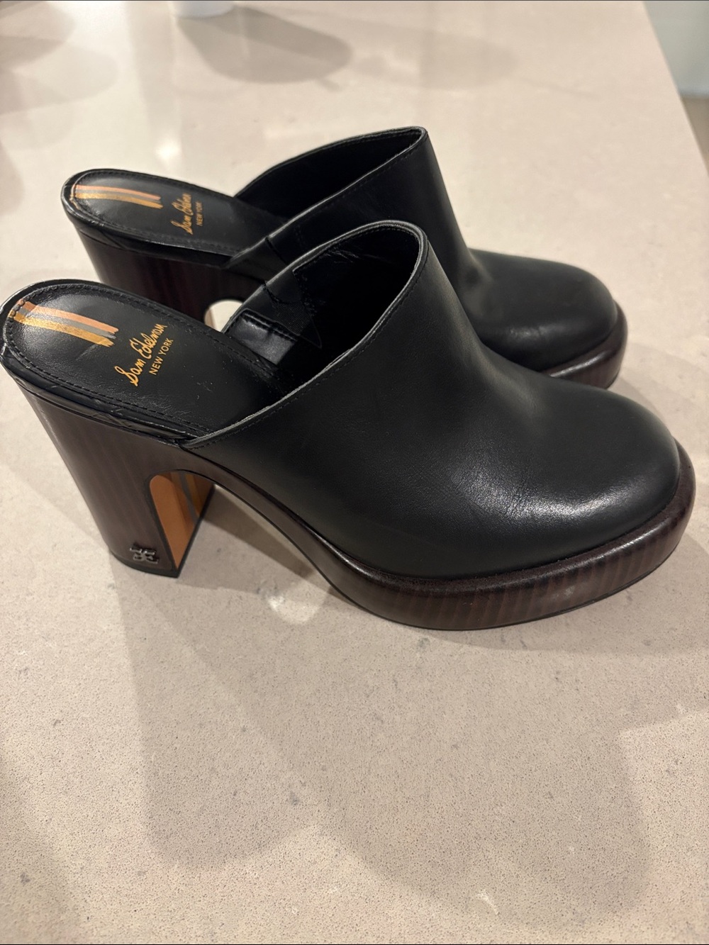 Sam Edelman black leather heeled booties 6.5
